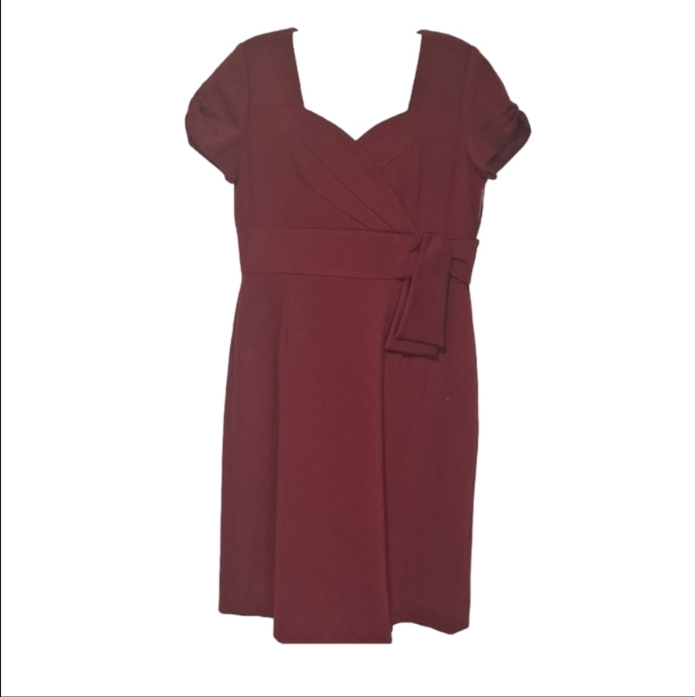 Tahari Midi Dress Sweethart Neckline Cap Sleeves
